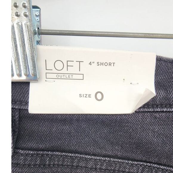 New NWT Loft Black Wash Denim Shorts 4" Inseam Casual Summer Size 0 - Picture 4 of 5